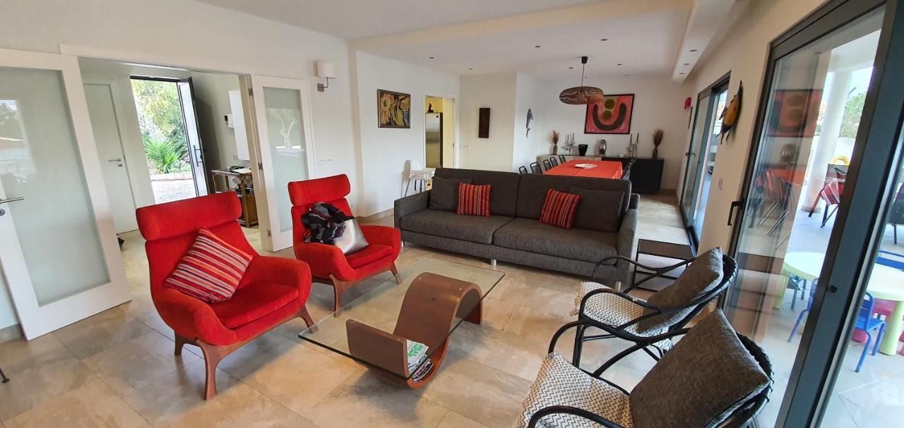 אלבופיירה Villa Margarida By Laranjal Rentals מראה חיצוני תמונה
